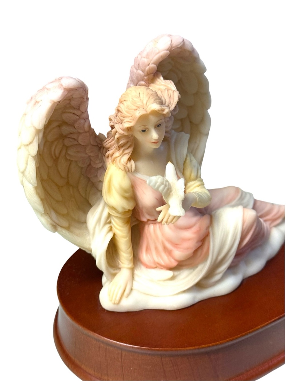 Seraphim Angel Classics 1996 Evangeline “Angel of Mercy” Music Box Figurine Wood
